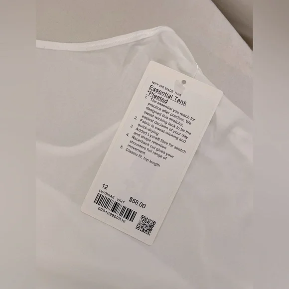 Lululemon NWT Essential Tank Top Pleated in White Size 14 - Picture 9 of 10